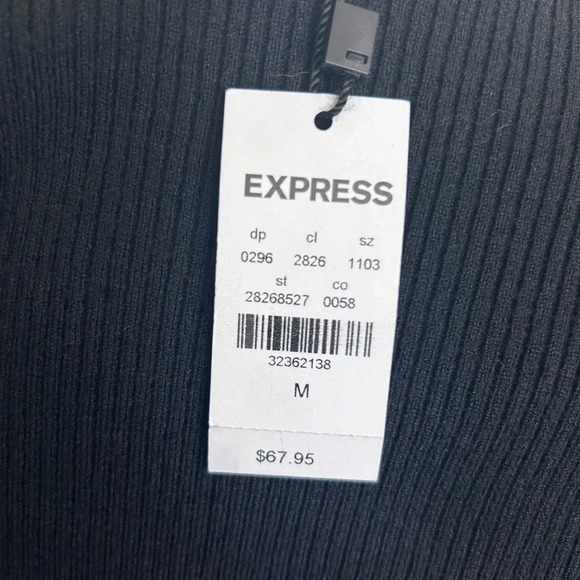 🖤”Express” NWT Black Short w/ Ruffled Cap Sleeve Sweater Size M🖤 - Picture 6 of 10